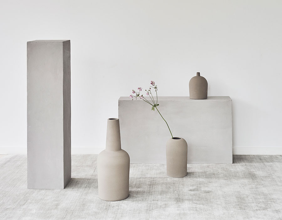 Kristina-Dam_Dome-Vase